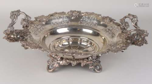 Large silver bowl, 800/000, Jugendstil, with sawn