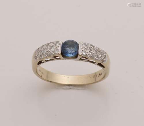 Yellow gold ring, 750/000, with sapphire and diamond.