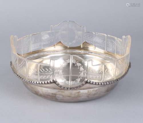 Beautifully cut glass bowl with silver frame, 950/000,