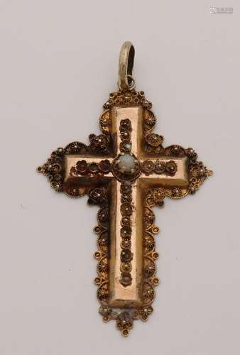 Yellow gold cross, 585/000, decorated with cantille and