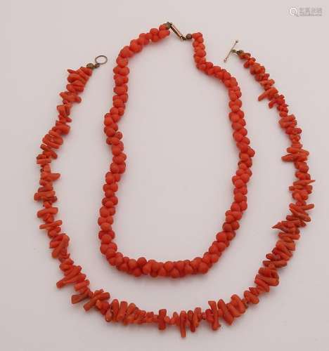 Two coral chains, a necklace with twigs of coral with a