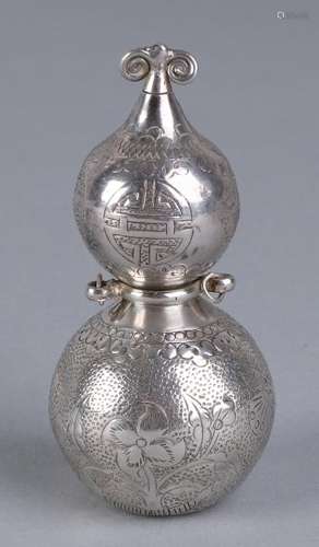 Rare silver snuffbottle, 835/000, made from 2 balls