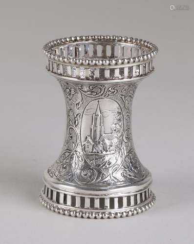 Special 835/000 silver napkin ring with floral images