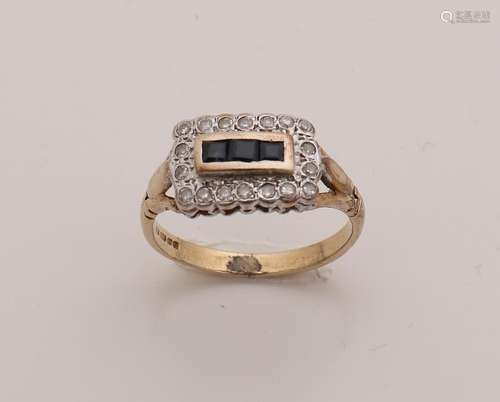 Ring, 375/000, with diamond and sapphire. English ring