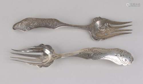 Two silver ginger forks, 833/000, with contoured handle