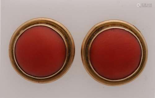 Large yellow gold earrings, 585/000, with red coral.