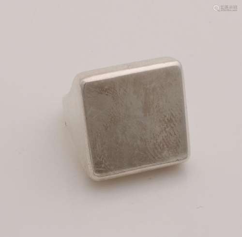 Silver Georg Jensen ring, 925/000, with square plate.