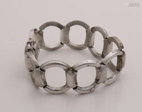 Silver bracelet, 835/000, with large open round links,