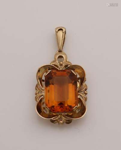 Yellow gold pendant, 585/000, with a citrine.