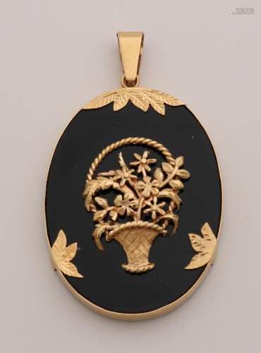 Large yellow gold pendant, 585/000, with onyx and