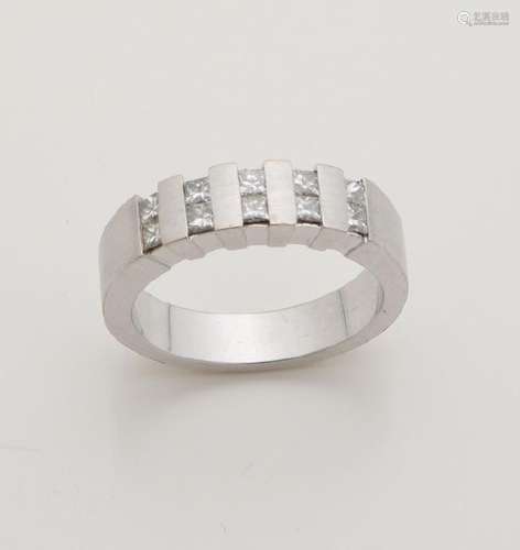 White gold riding ring, 585/000, with princess cut