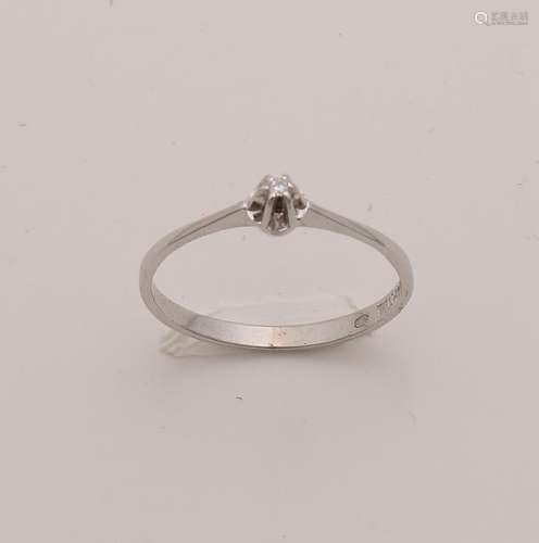 White gold solitaire ring, 585/000, with diamond. Fine