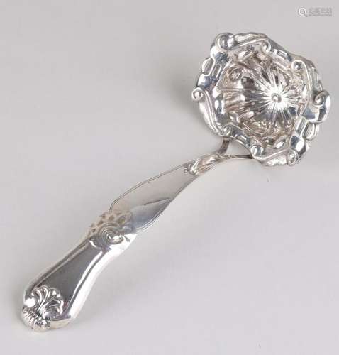 An 835/000 silver spreader spoon with beautifully