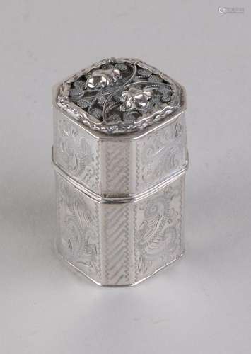 Silver lodge box, 833/000, octagonal high model with