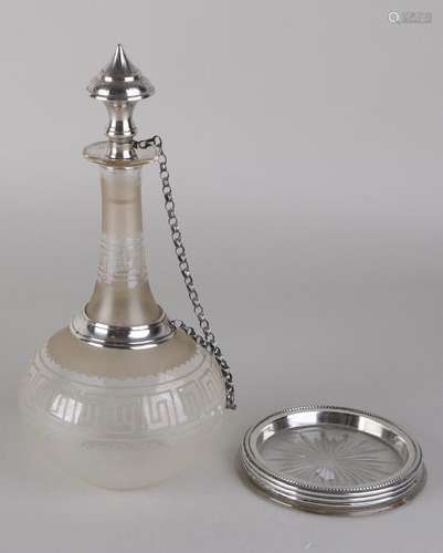 Crystal carafe with etching with meander processing,