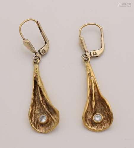 Double earrings, pear-shaped with roughened surface set