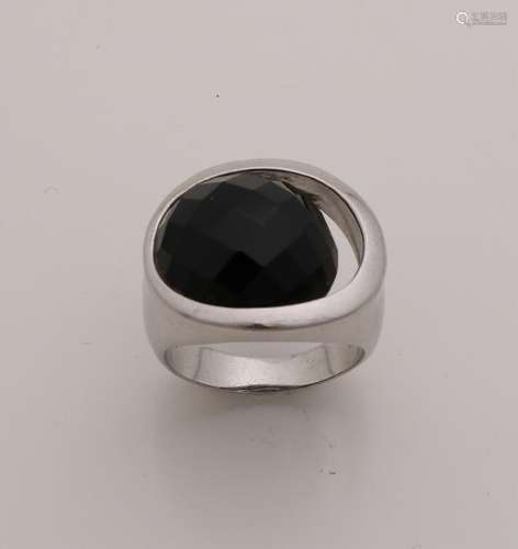 Silver ring, 925/000, with a large black zirconia.