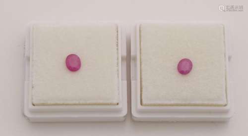 Two rubies, oval faceted 1x 0.50 ct and 1x 0.40.