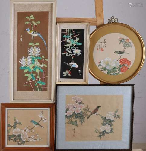 Lot of five ancient / antique Chinese works. Among