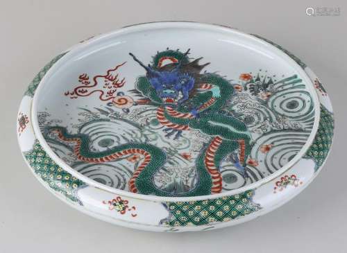 Large old Chinese porcelain Family Verte bowl with