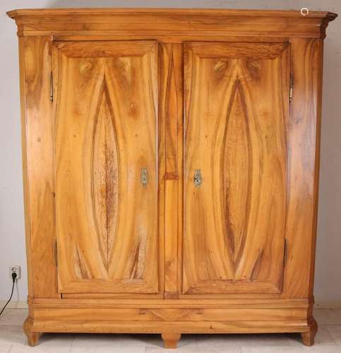 South German walnut Louis Seize cupboard. Removable,