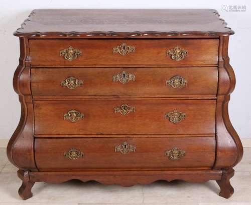18th century Dutch oak oak Baroque chest of drawers