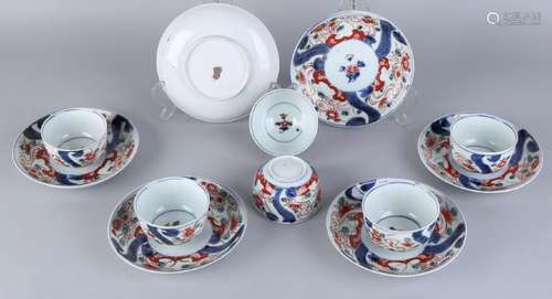 Six 18th-century Japanese Imari porcelain cups and