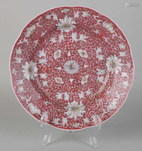 19th - 20th Century Chinese porcelain Family Rose plate