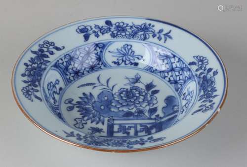 18th - 19th Century Chinese porcelain porcelain plate