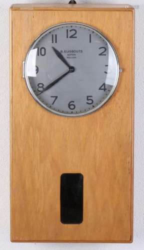 Electric mother clock. B. Eijsbouts, Asten-Holland.