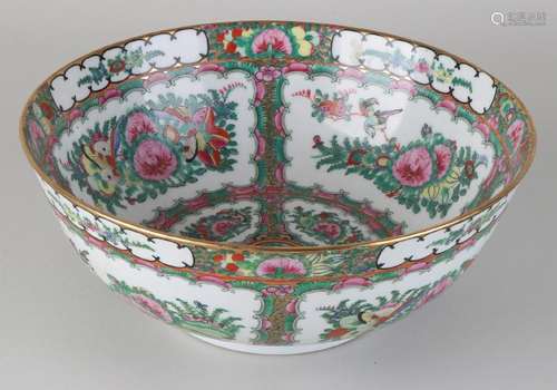 Large old Chinese porcelain Cantonese dish with