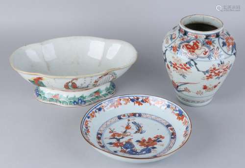 Three times 18th century Chinese Imari porcelain.