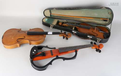 Three times old / antique violins. Consisting of: