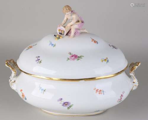 Large antique German Meissen porcelain lid terrine with