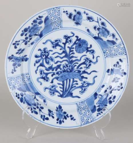 17th - 18th Century Chinese porcelain Kang Xi plate