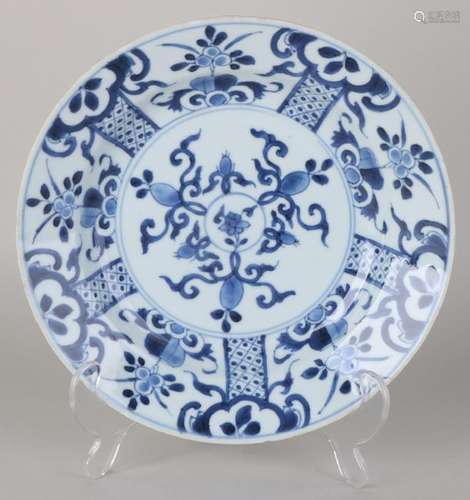 18th century Chinese porcelain plate with floral decor.