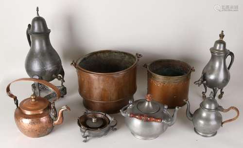 Lot of various old / antique copper and tin. Consisting