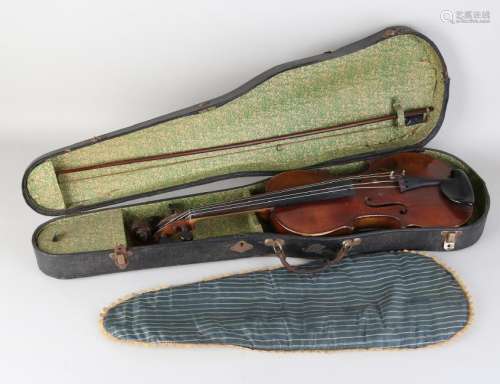 Antique signed German Stainer violin in box. Circa