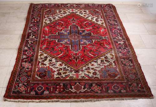 Large ancient Persian rug. Multicolor / floral.