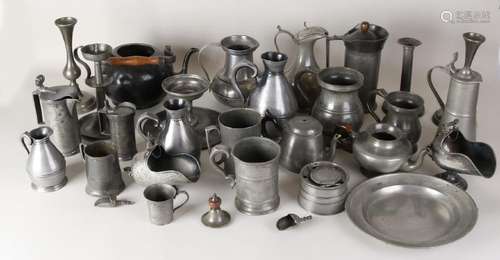 Great lot of various old / antique pewter.