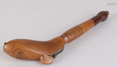 19th Century walnut pipe case with engraving. Size: 23