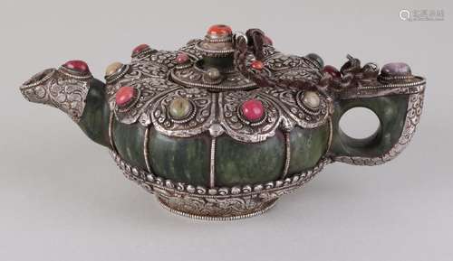 Jade pull pot, covered with a silver-containing alloy,