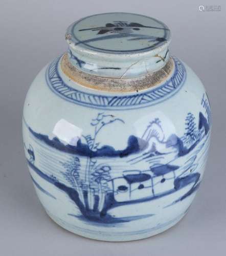 18th Century Chinese porcelain large ginger jar with