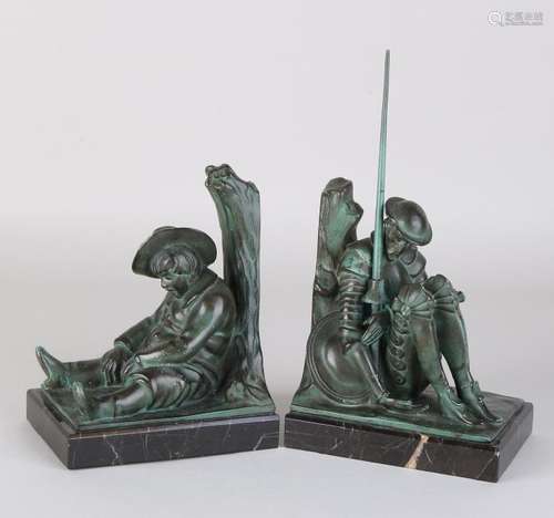 Two antique bronze Art Deco bookends. Don Quixote and