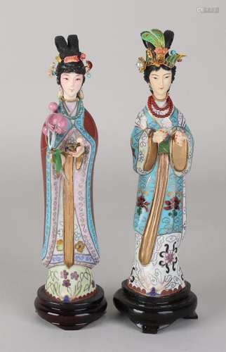 Two old Japanese Geisha's cloisonne. 20th century.