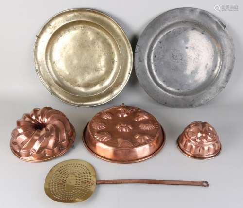 Lot of antique copper / tin (6x). 18th - 19th Century.