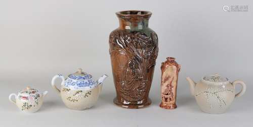 Five times antique Japanese Banko pottery + porcelain.