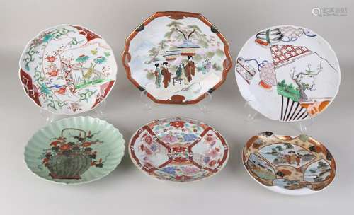 Six antique Japanese dishes / plates. Among others: