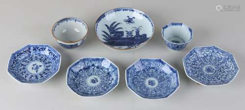 Seven times antique Chinese porcelain. 18th - 19th