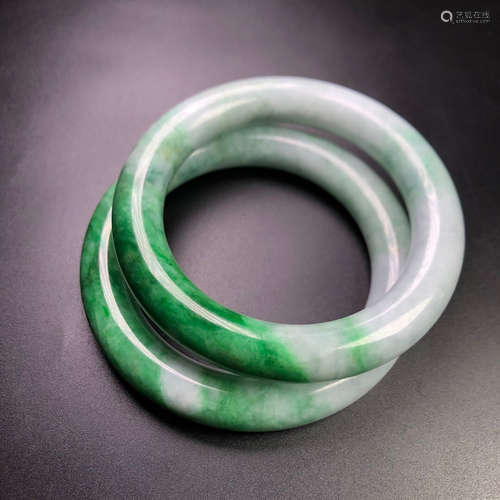 PAIR OF OLD JADEITE CARVED BANGLE